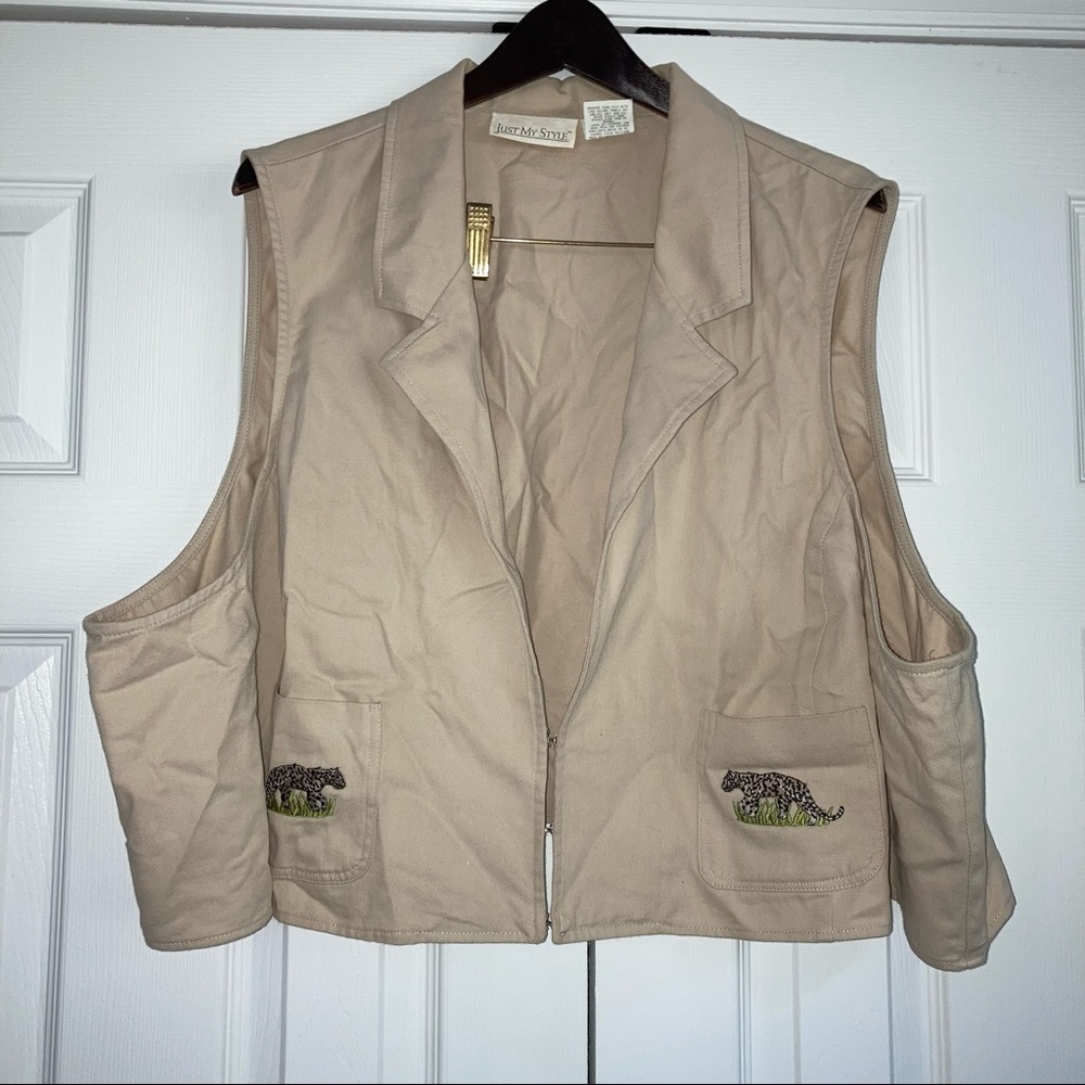 Just My Style Tan Khaki Safari Jaguar 4X Clasp Closure Vest with Pockets